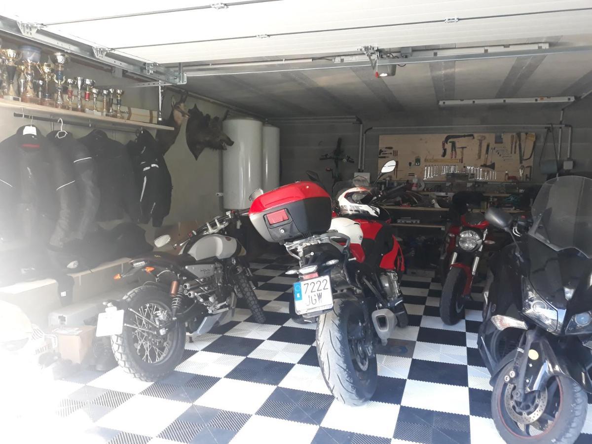 L'Entre 2 Cols Bed and Breakfast Saint-Martin-sur-le-Chambre Buitenkant foto